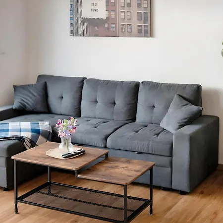 White House Apartments-app 4 Und 5